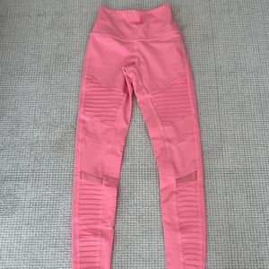 Alo Moto Leggings! Perfect pink color, great for summer!!